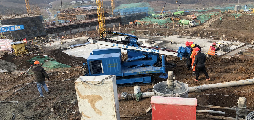 江蘇南京江寧區(qū)、囊式擴(kuò)大頭錨桿施工現(xiàn)場(chǎng)